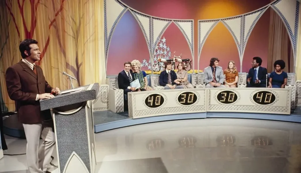 May be an image of television, dais, newsroom and text